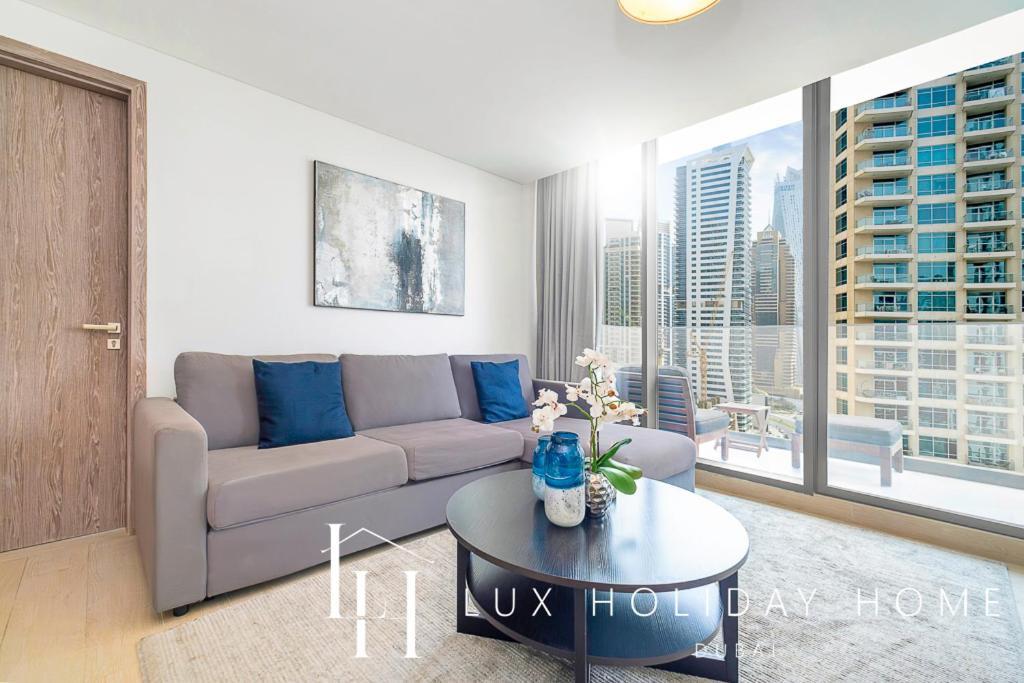 Lux Contemporary Suite With Full Marina View 6 Dubai Luaran gambar