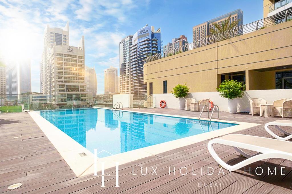 Lux Contemporary Suite With Full Marina View 6 Dubai Luaran gambar