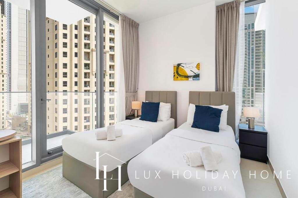 Lux Contemporary Suite With Full Marina View 6 Dubai Luaran gambar
